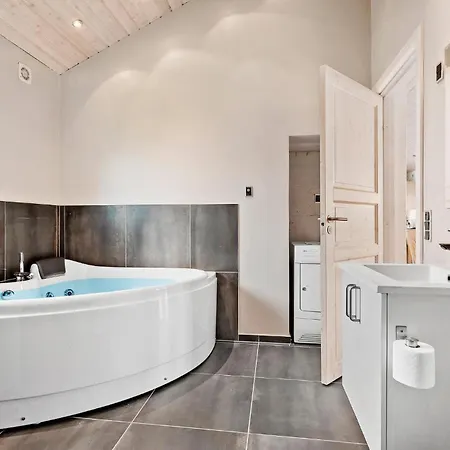 In With Wifi Semesterbostad